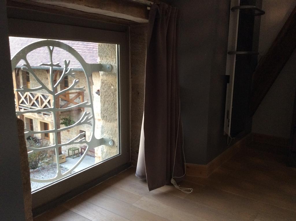 Domaine De Noyer Bed & Breakfast Saint-Christophe-en-Brionnais Oda fotoğraf