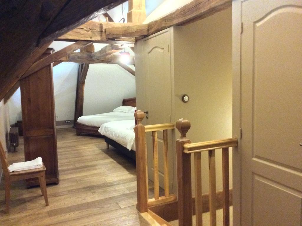 Domaine De Noyer Bed & Breakfast Saint-Christophe-en-Brionnais Oda fotoğraf